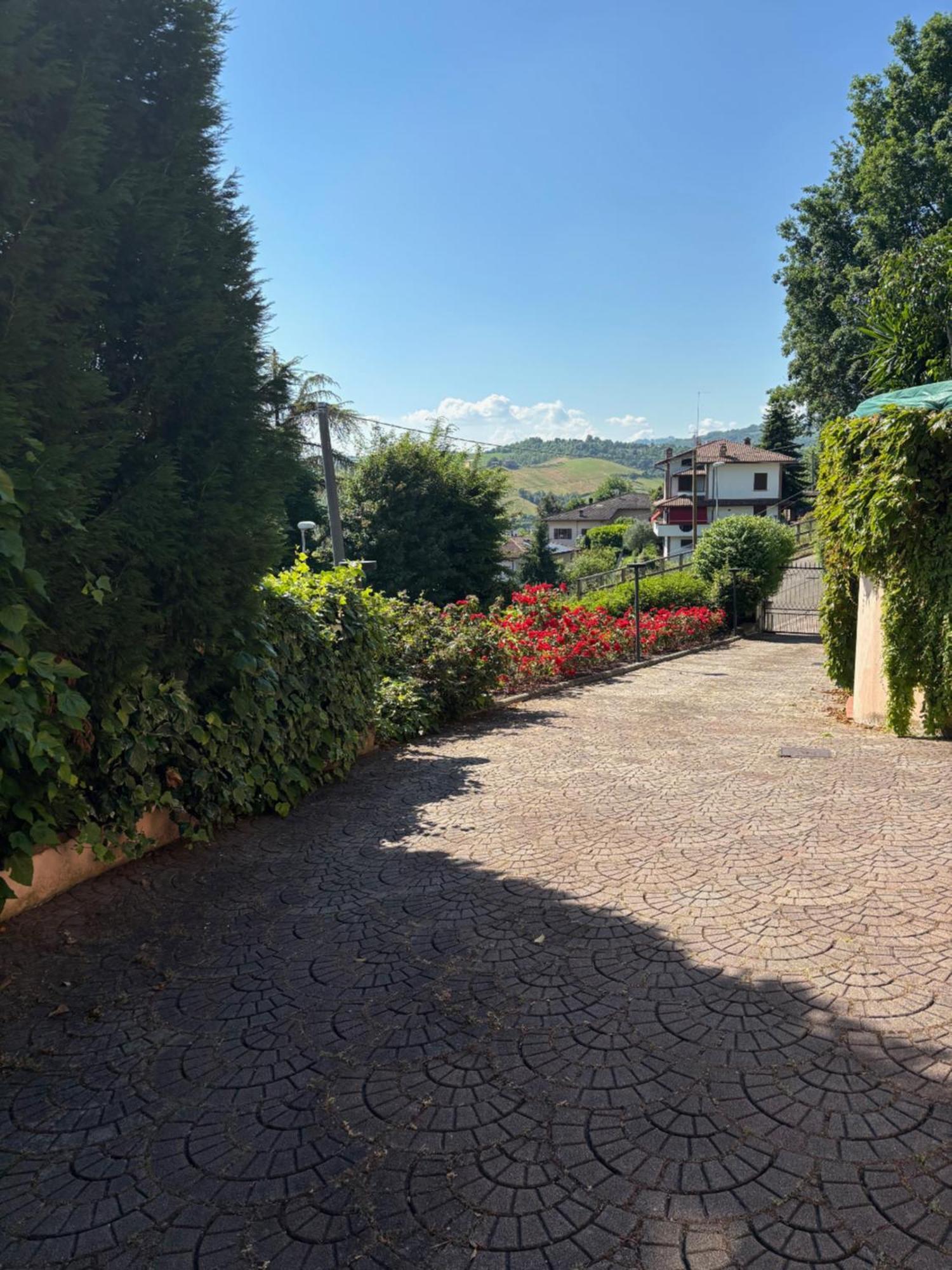 Villa Isella مارانيلّو المظهر الخارجي الصورة